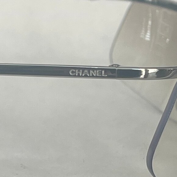 Chanel Shield Rimless Sunglasses 4043 - Picture 7 of 9
